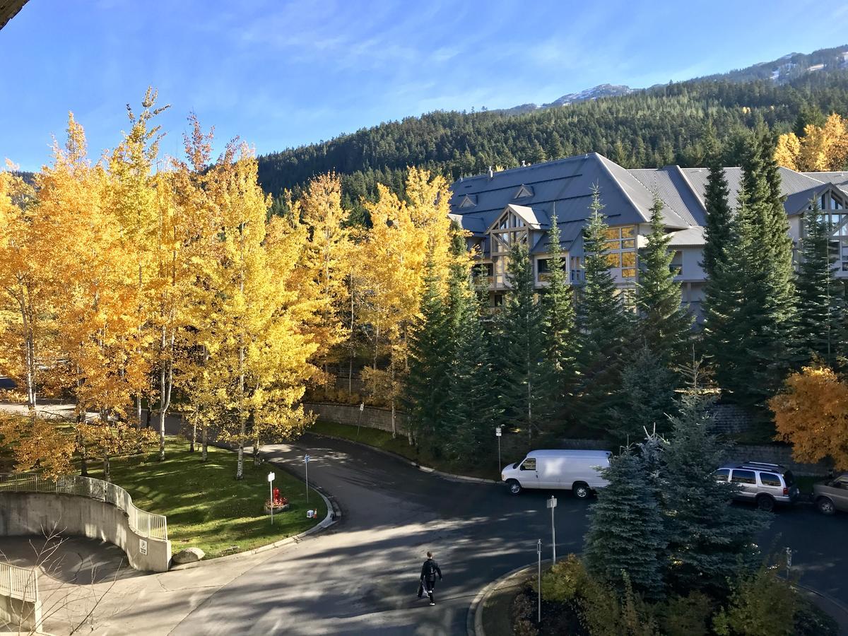 The Best Top Floor Ski-In/Ski-Out At The Aspens Whistler Exterior foto