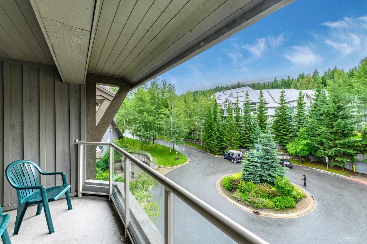 The Best Top Floor Ski-In/Ski-Out At The Aspens Whistler Exterior foto